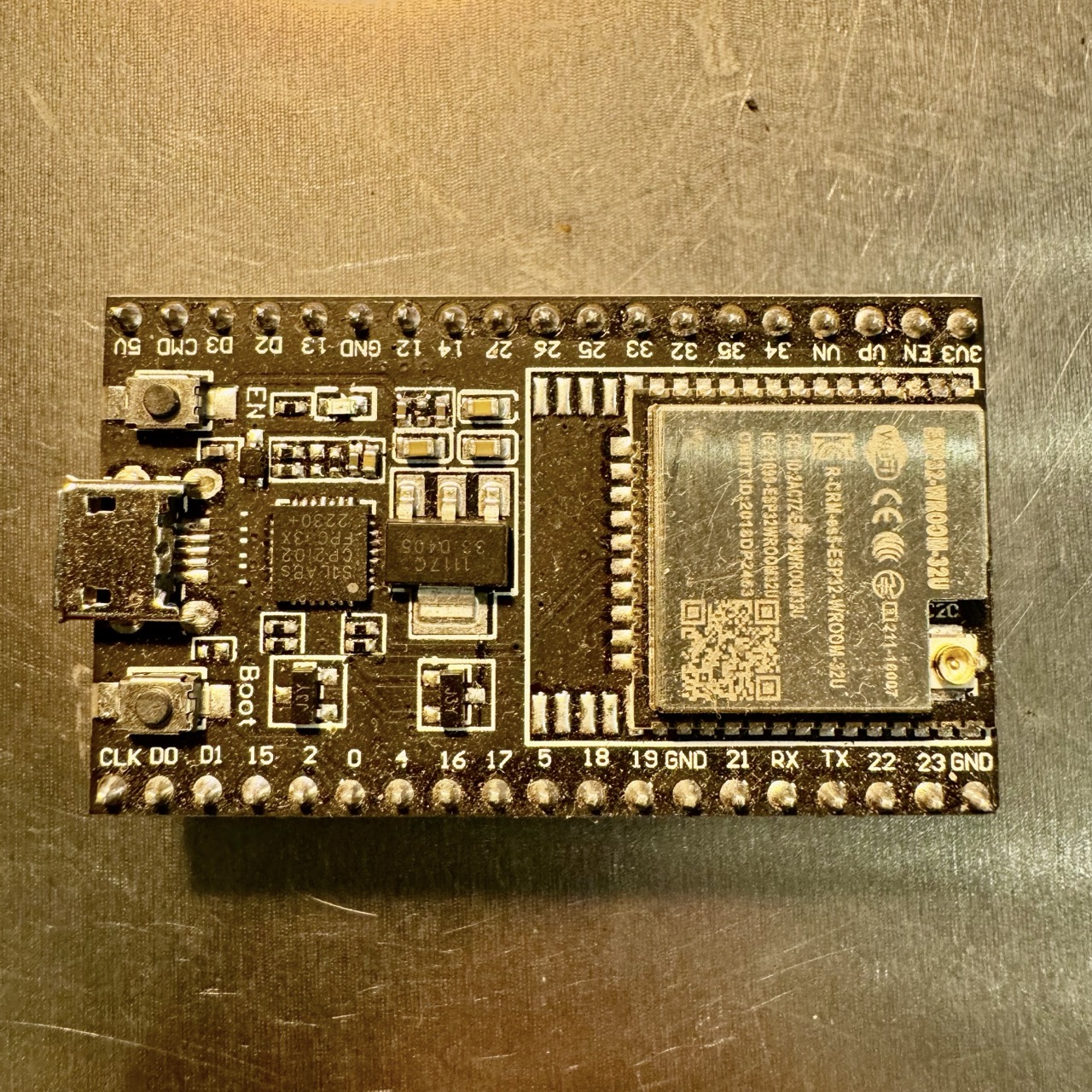 ESP32 Microcontroller